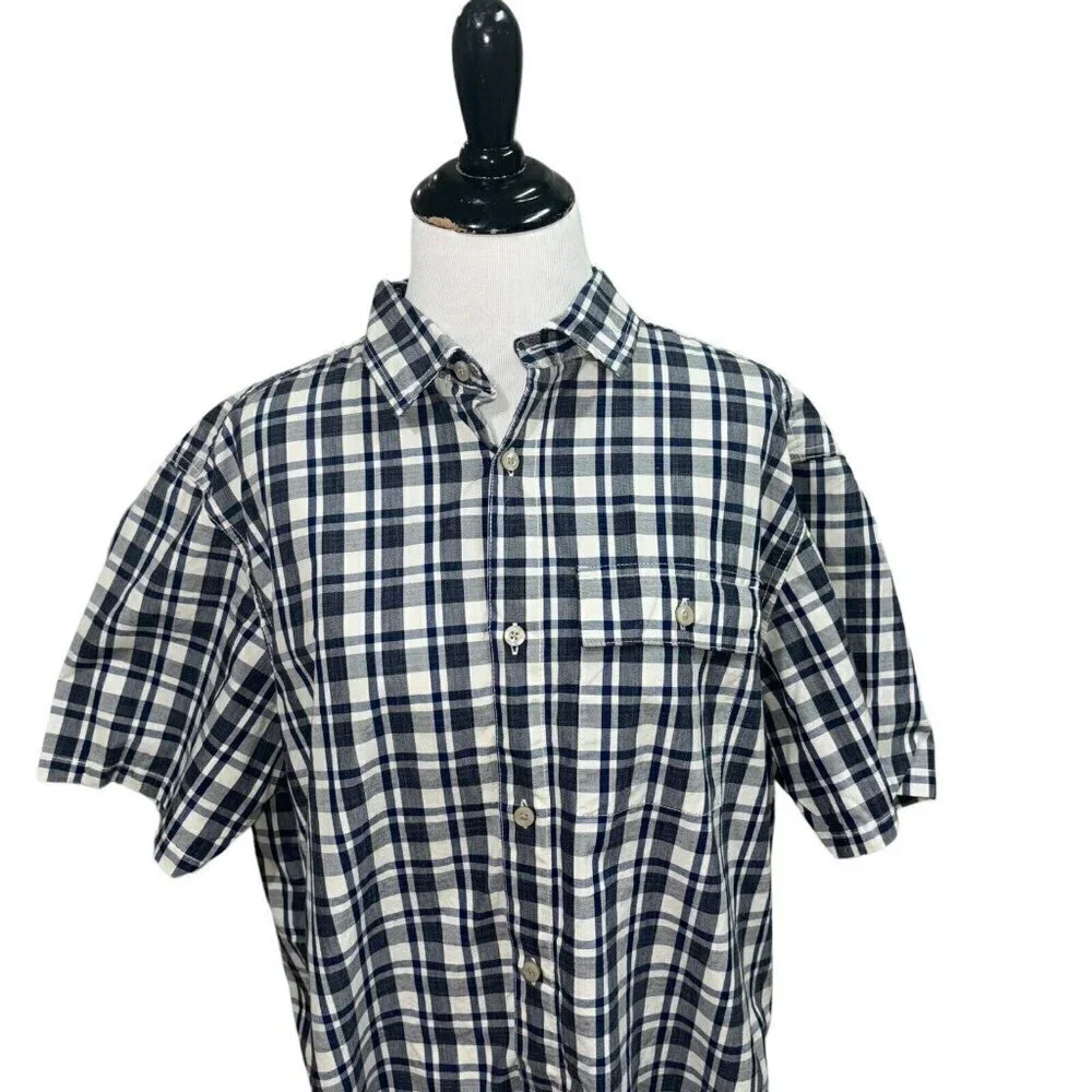 The North Face Men's L Large Button Down Shirt Short Sleeve Plaid Pattern Blue